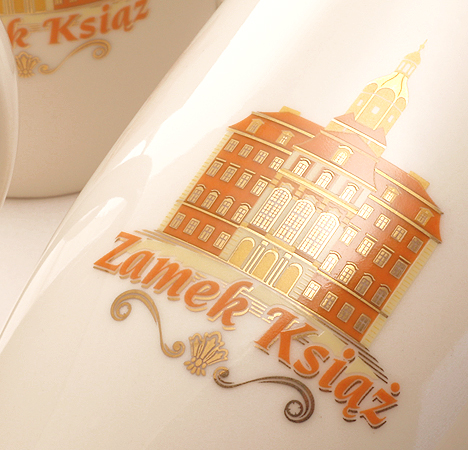 Studio Ceramika Katowice Zamek Książ porcelanowy złoty kubek ecru